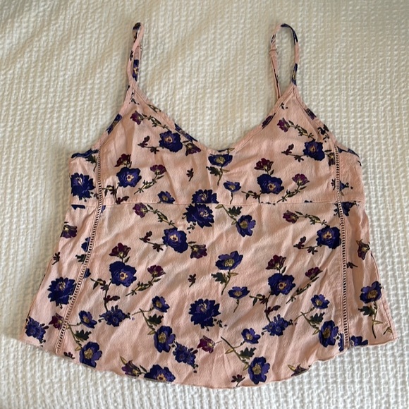 Sunday best pink floral crop top - Picture 1 of 3